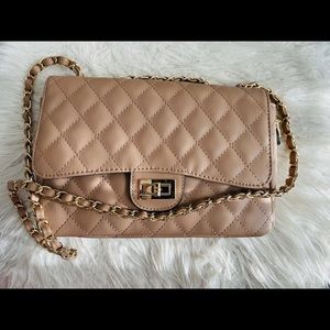 Quilted Crossbody Bag with Gold Chain Strap